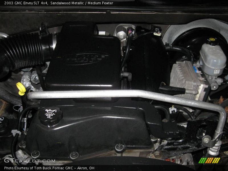 Sandalwood Metallic / Medium Pewter 2003 GMC Envoy SLT 4x4