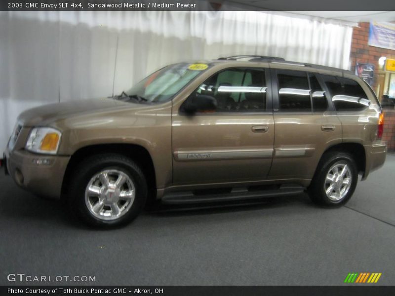 Sandalwood Metallic / Medium Pewter 2003 GMC Envoy SLT 4x4