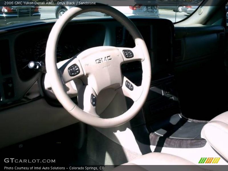 Onyx Black / Sandstone 2006 GMC Yukon Denali AWD
