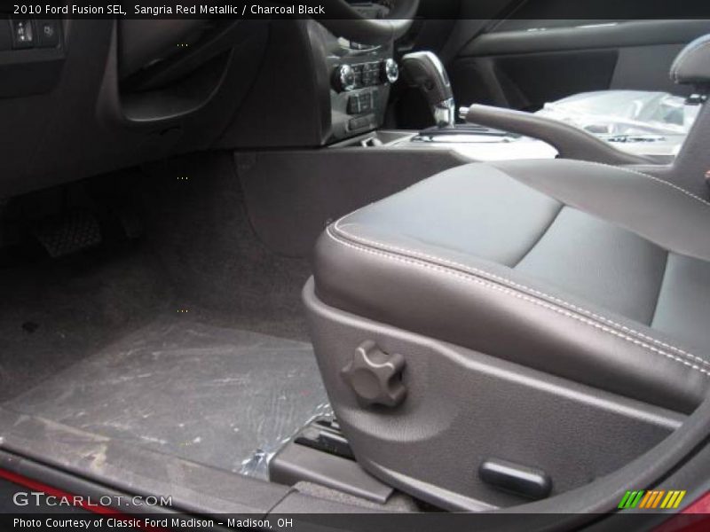 Sangria Red Metallic / Charcoal Black 2010 Ford Fusion SEL