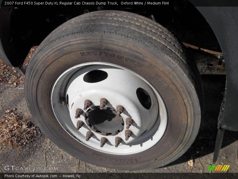 Oxford White / Medium Flint 2007 Ford F450 Super Duty XL Regular Cab Chassis Dump Truck