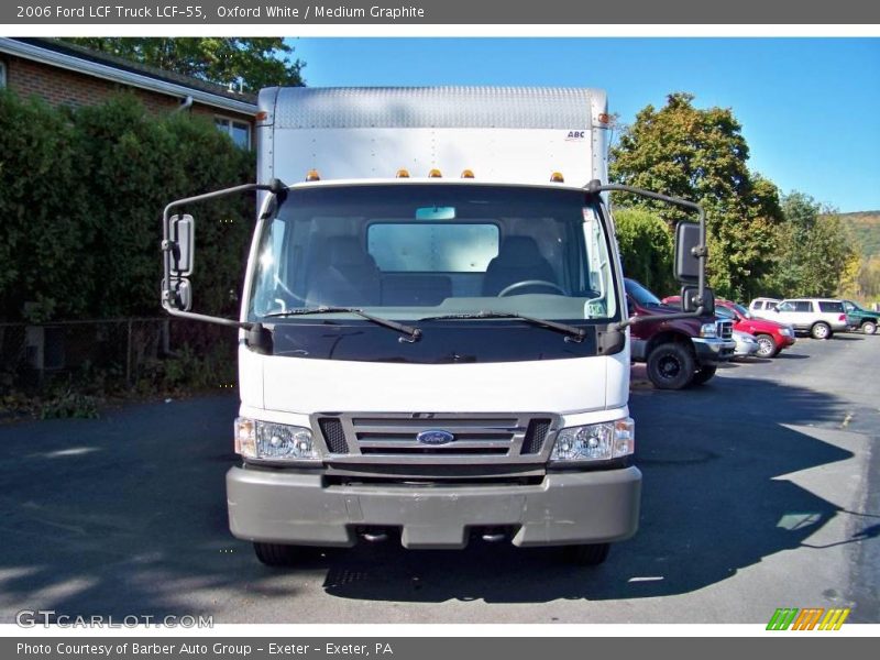 Oxford White / Medium Graphite 2006 Ford LCF Truck LCF-55