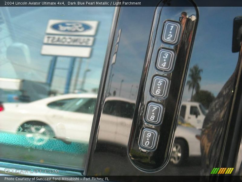 Dark Blue Pearl Metallic / Light Parchment 2004 Lincoln Aviator Ultimate 4x4