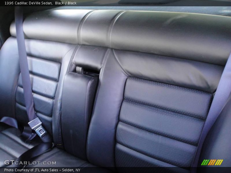 Black / Black 1996 Cadillac DeVille Sedan