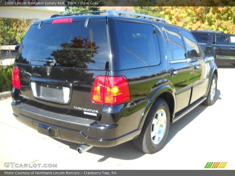Black / Dove Grey 2006 Lincoln Navigator Luxury 4x4