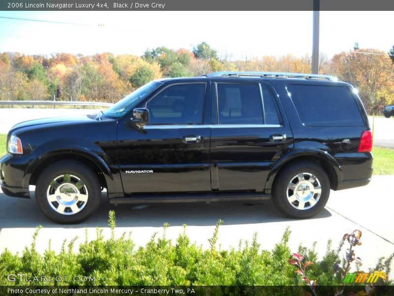 Black / Dove Grey 2006 Lincoln Navigator Luxury 4x4
