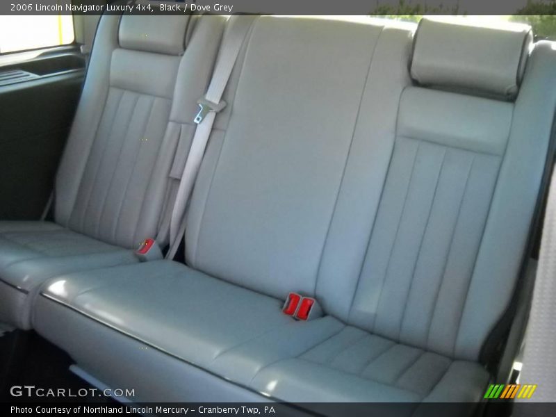 Black / Dove Grey 2006 Lincoln Navigator Luxury 4x4
