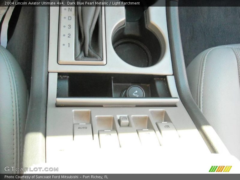 Dark Blue Pearl Metallic / Light Parchment 2004 Lincoln Aviator Ultimate 4x4