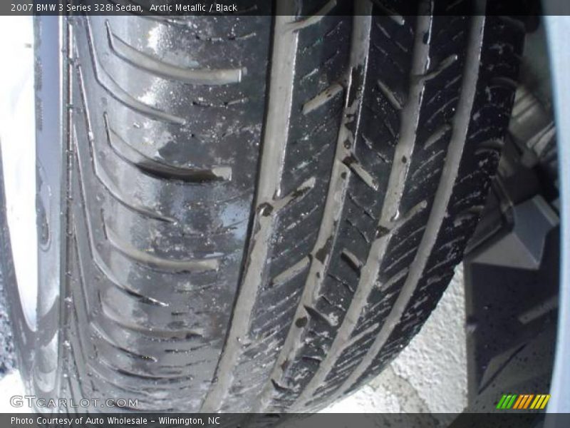 Arctic Metallic / Black 2007 BMW 3 Series 328i Sedan