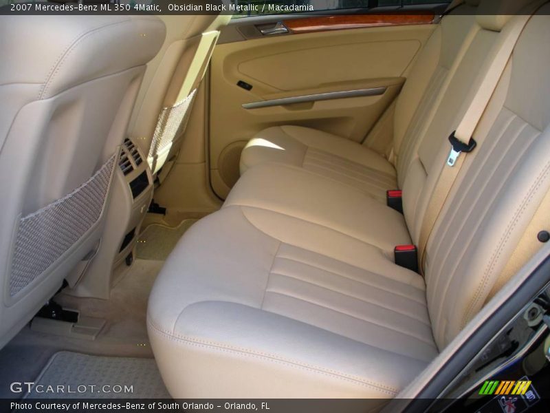 Obsidian Black Metallic / Macadamia 2007 Mercedes-Benz ML 350 4Matic