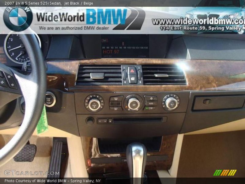 Jet Black / Beige 2007 BMW 5 Series 525i Sedan