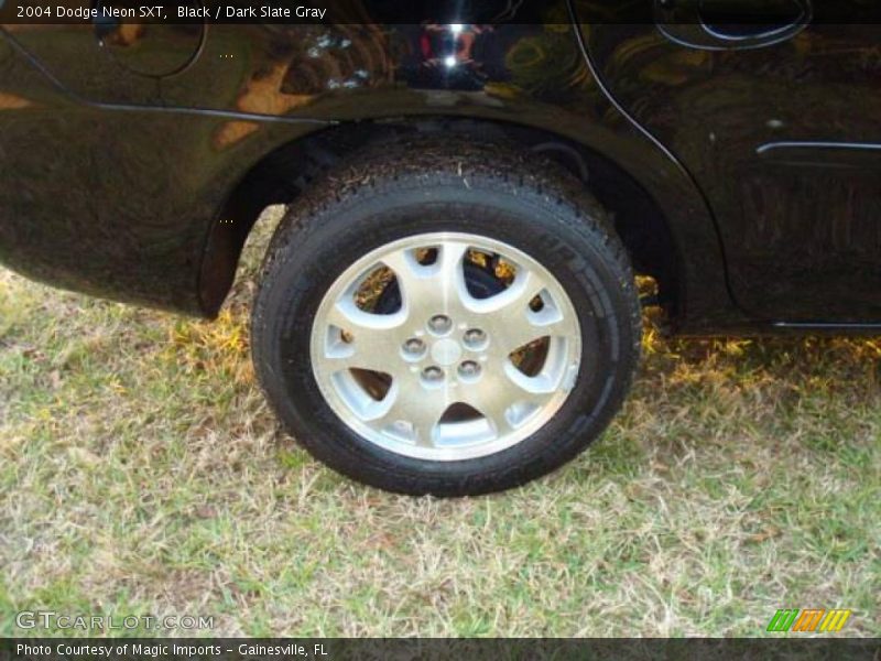 Black / Dark Slate Gray 2004 Dodge Neon SXT