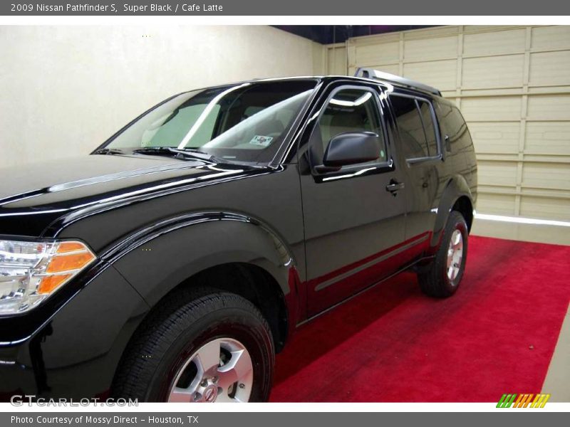 Super Black / Cafe Latte 2009 Nissan Pathfinder S