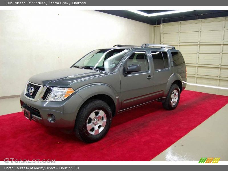 Storm Gray / Charcoal 2009 Nissan Pathfinder S