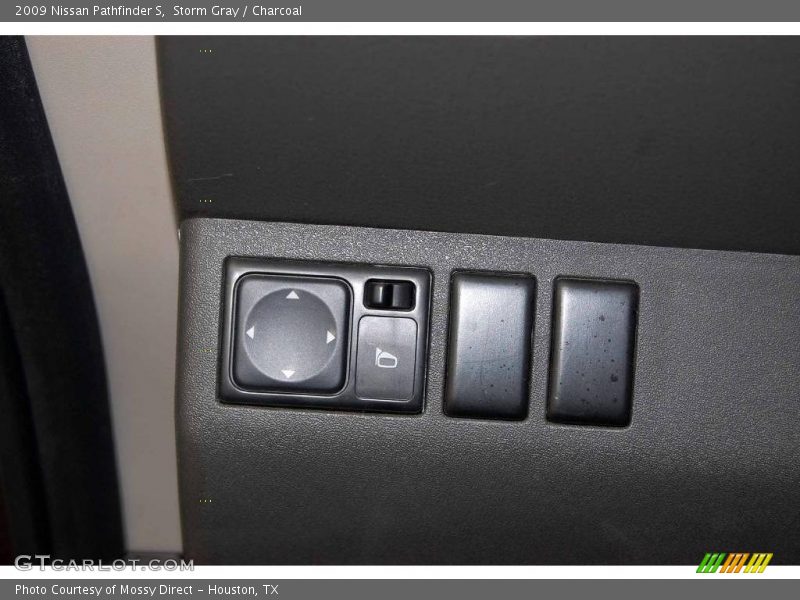 Storm Gray / Charcoal 2009 Nissan Pathfinder S