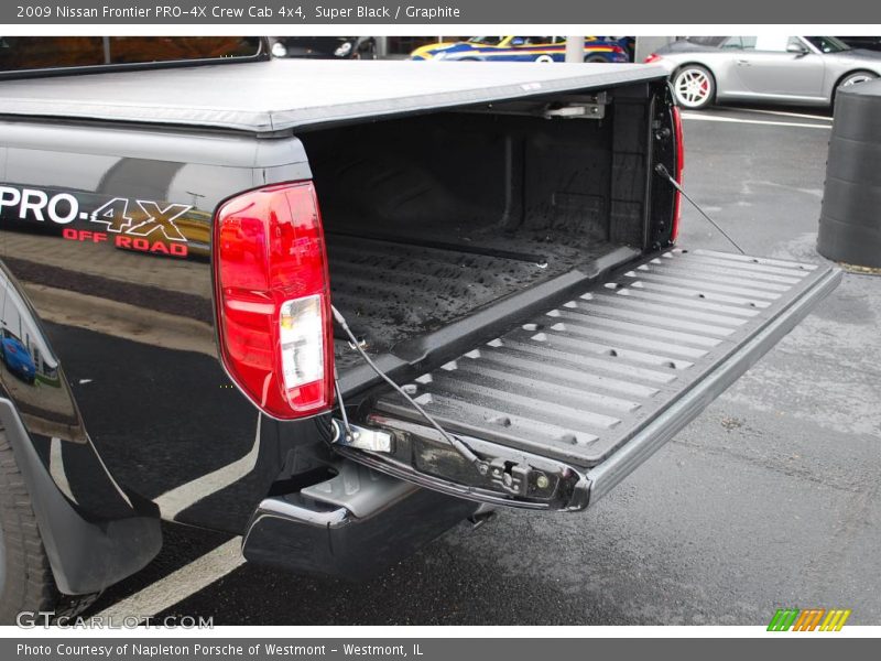 Super Black / Graphite 2009 Nissan Frontier PRO-4X Crew Cab 4x4