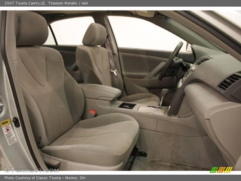 Titanium Metallic / Ash 2007 Toyota Camry LE