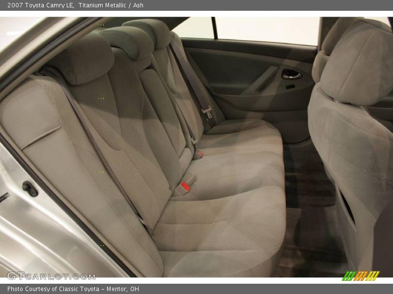 Titanium Metallic / Ash 2007 Toyota Camry LE