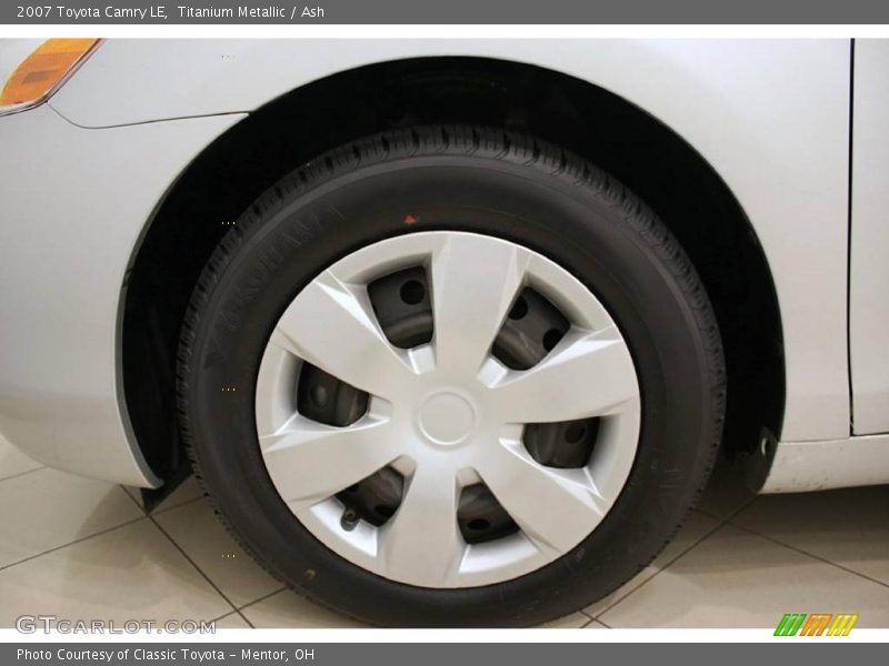 Titanium Metallic / Ash 2007 Toyota Camry LE