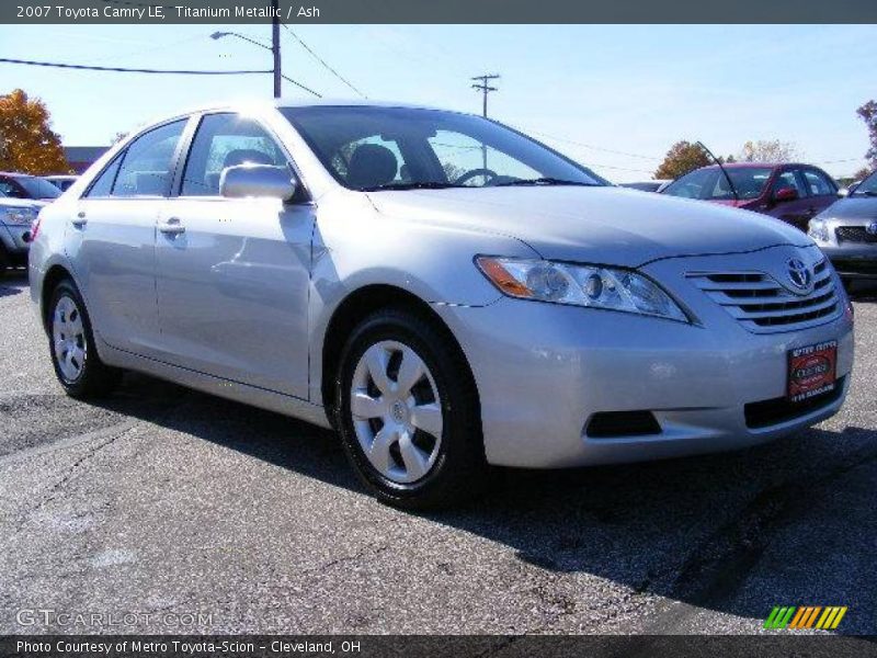 Titanium Metallic / Ash 2007 Toyota Camry LE