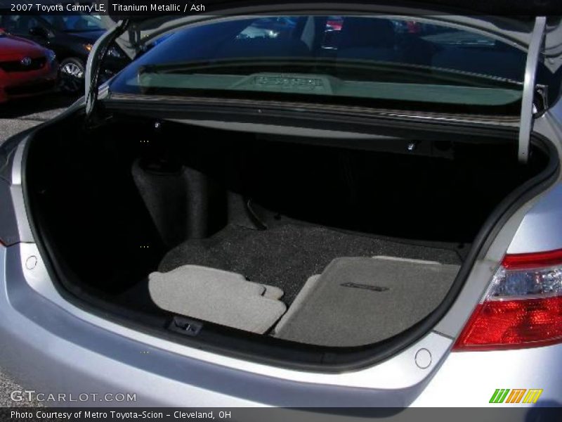 Titanium Metallic / Ash 2007 Toyota Camry LE