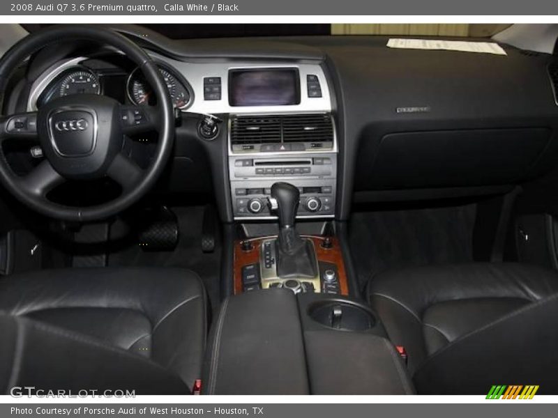 Calla White / Black 2008 Audi Q7 3.6 Premium quattro