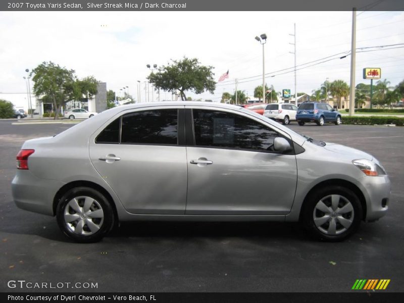 Silver Streak Mica / Dark Charcoal 2007 Toyota Yaris Sedan