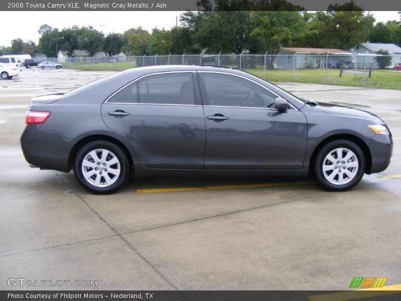 Magnetic Gray Metallic / Ash 2008 Toyota Camry XLE