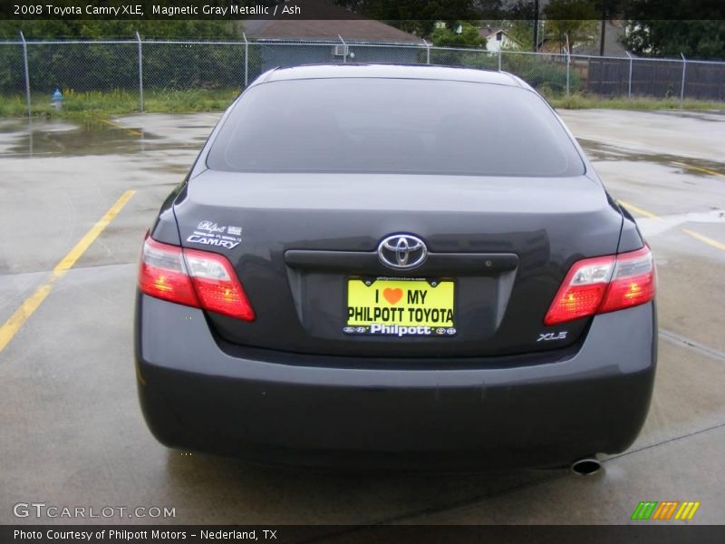 Magnetic Gray Metallic / Ash 2008 Toyota Camry XLE