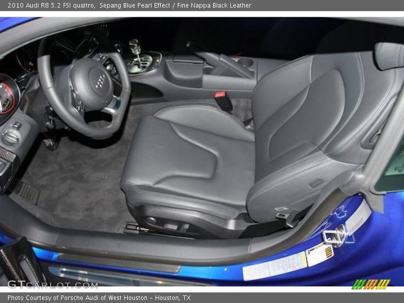 Sepang Blue Pearl Effect / Fine Nappa Black Leather 2010 Audi R8 5.2 FSI quattro