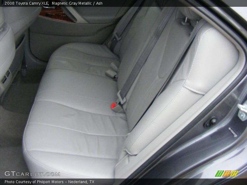 Magnetic Gray Metallic / Ash 2008 Toyota Camry XLE