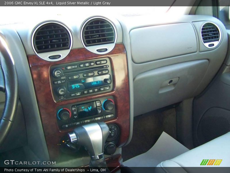Liquid Silver Metallic / Light Gray 2006 GMC Envoy XL SLE 4x4