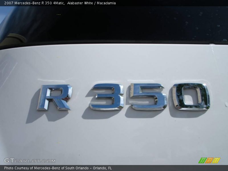 Alabaster White / Macadamia 2007 Mercedes-Benz R 350 4Matic