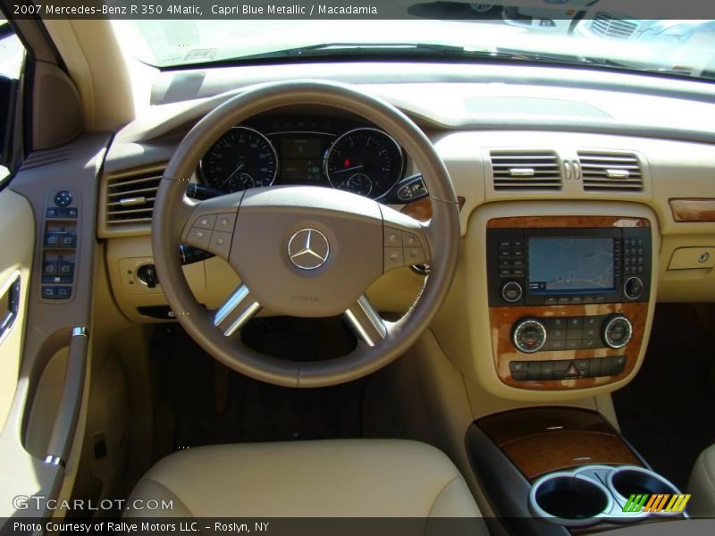 Capri Blue Metallic / Macadamia 2007 Mercedes-Benz R 350 4Matic