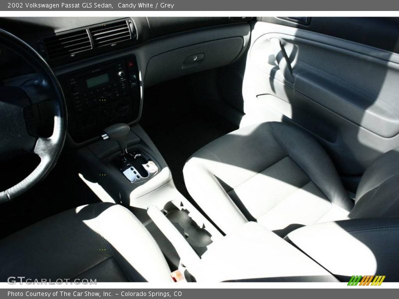 Candy White / Grey 2002 Volkswagen Passat GLS Sedan