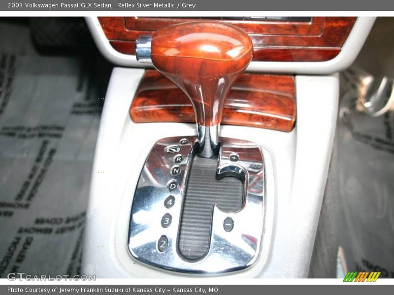 Reflex Silver Metallic / Grey 2003 Volkswagen Passat GLX Sedan