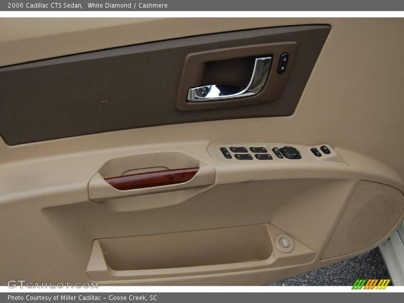 White Diamond / Cashmere 2006 Cadillac CTS Sedan