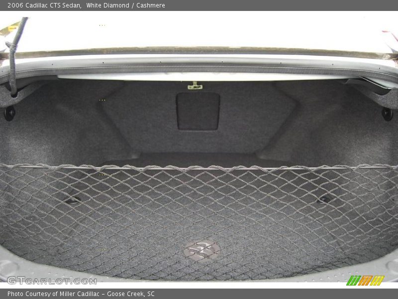 White Diamond / Cashmere 2006 Cadillac CTS Sedan