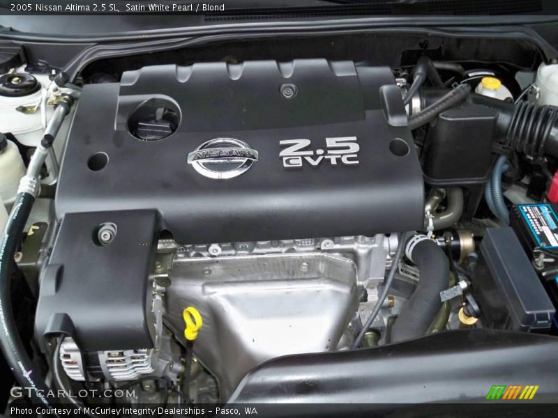 Satin White Pearl / Blond 2005 Nissan Altima 2.5 SL