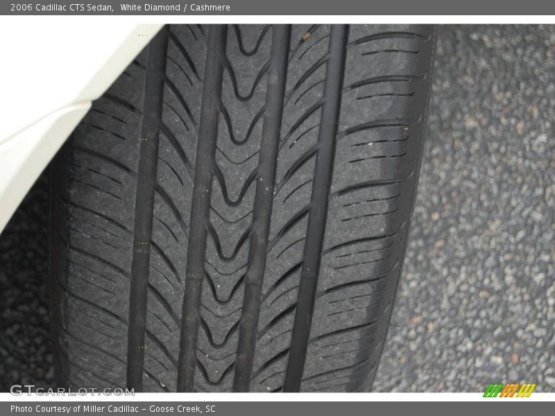 White Diamond / Cashmere 2006 Cadillac CTS Sedan