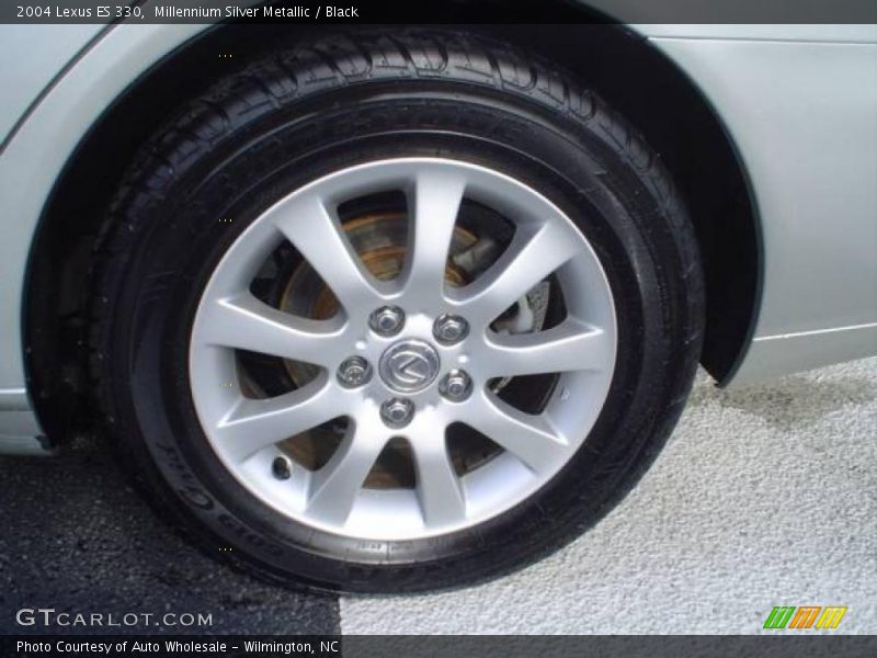 Millennium Silver Metallic / Black 2004 Lexus ES 330