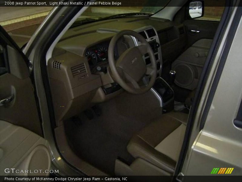 Light Khaki Metallic / Pastel Pebble Beige 2008 Jeep Patriot Sport