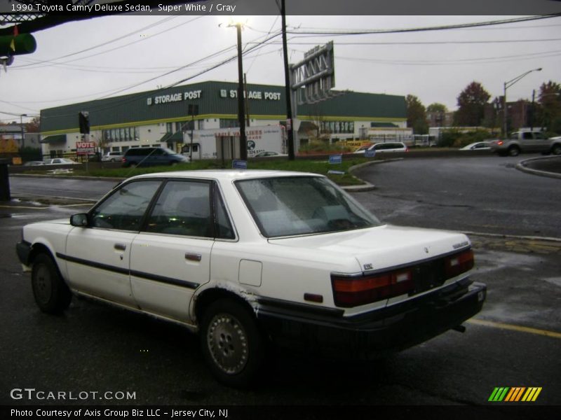 Super White / Gray 1990 Toyota Camry Deluxe Sedan