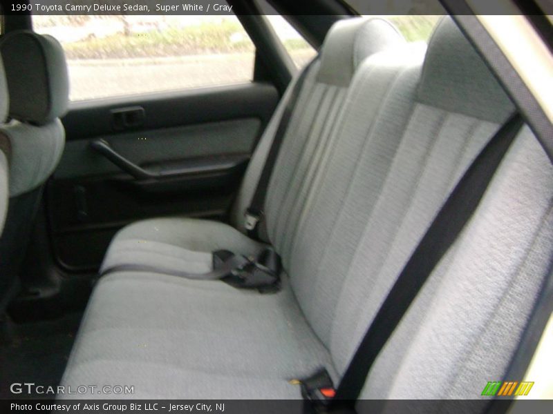 Super White / Gray 1990 Toyota Camry Deluxe Sedan