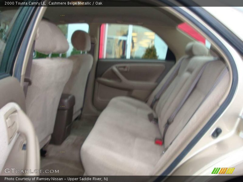 Cashmere Beige Metallic / Oak 2000 Toyota Camry LE