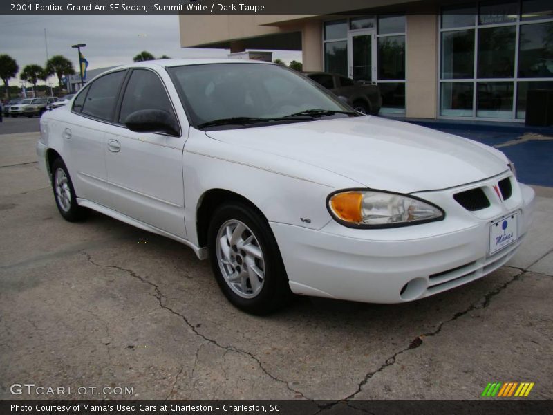 Summit White / Dark Taupe 2004 Pontiac Grand Am SE Sedan