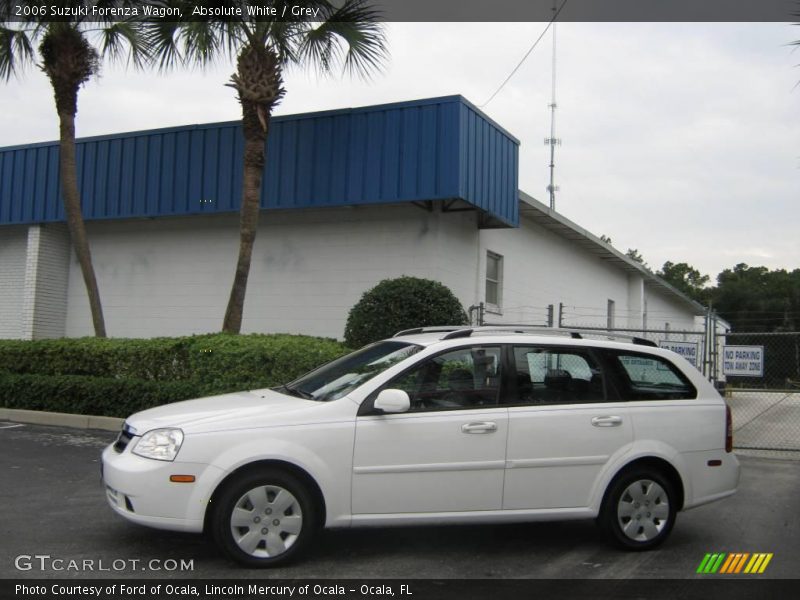 Absolute White / Grey 2006 Suzuki Forenza Wagon