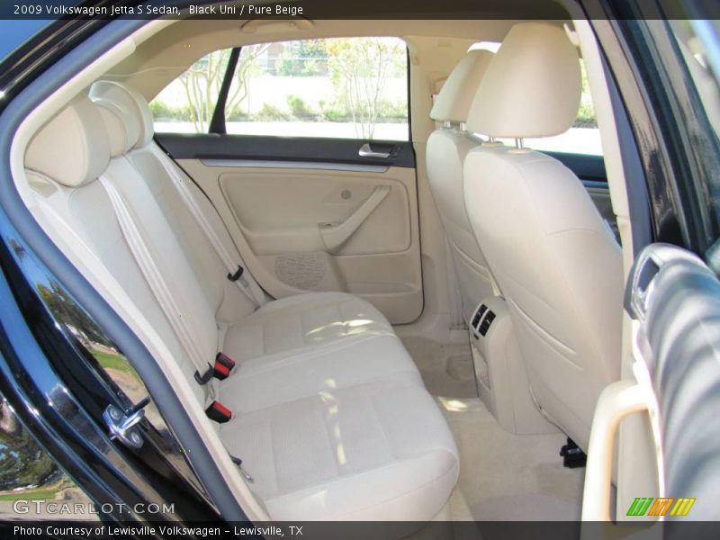 Black Uni / Pure Beige 2009 Volkswagen Jetta S Sedan