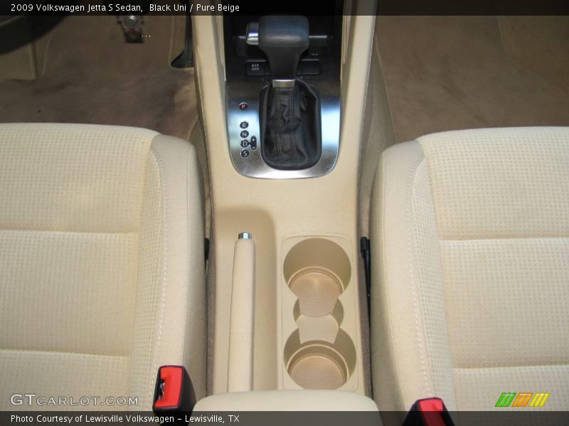 Black Uni / Pure Beige 2009 Volkswagen Jetta S Sedan