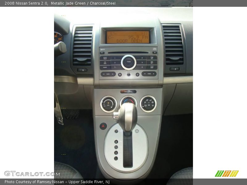 Metallic Jade Green / Charcoal/Steel 2008 Nissan Sentra 2.0